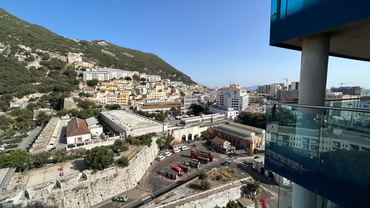 Ocean Village Luxury 2 Bed 2 Bath Apartment - Amazing Views - Pools And Jacuzzis Gibraltar Exteriér fotografie