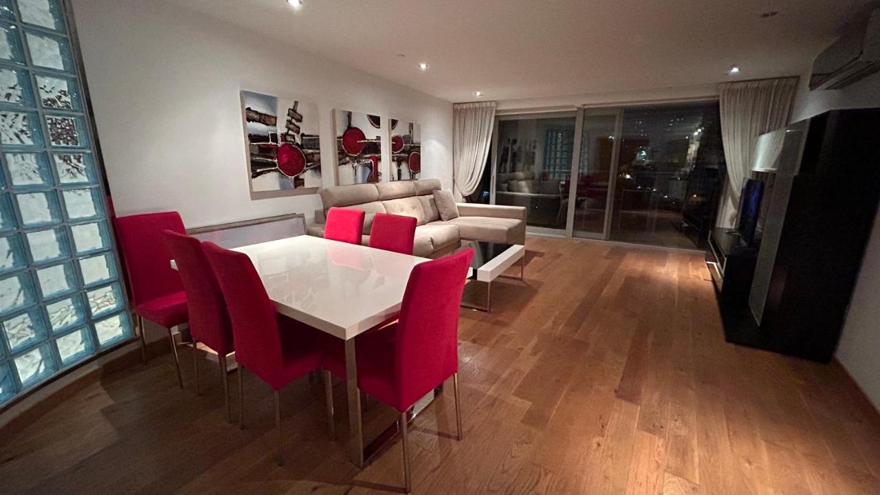 Ocean Village Luxury 2 Bed 2 Bath Apartment - Amazing Views - Pools And Jacuzzis Gibraltar Exteriér fotografie