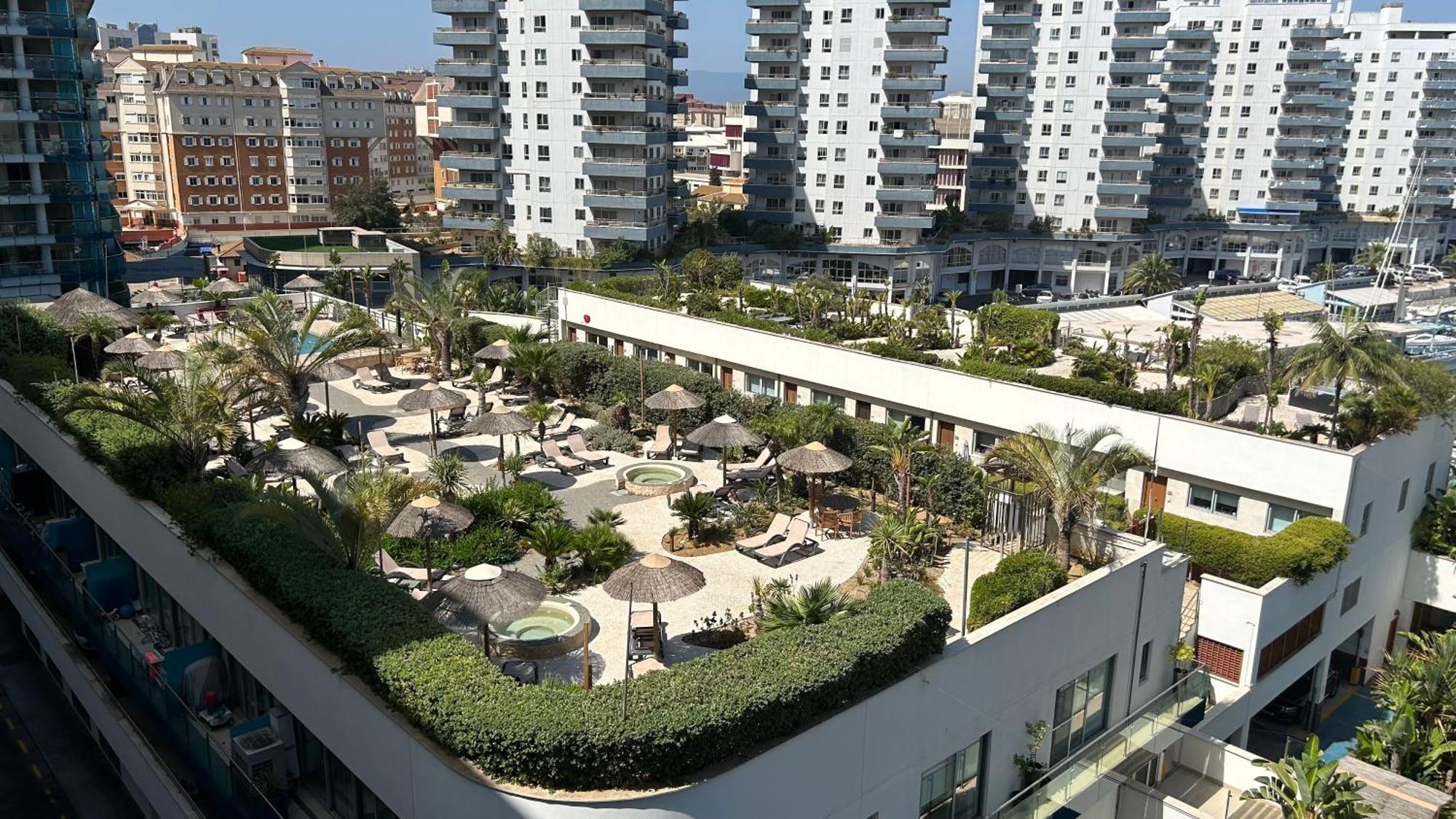 Ocean Village Luxury 2 Bed 2 Bath Apartment - Amazing Views - Pools And Jacuzzis Gibraltar Exteriér fotografie